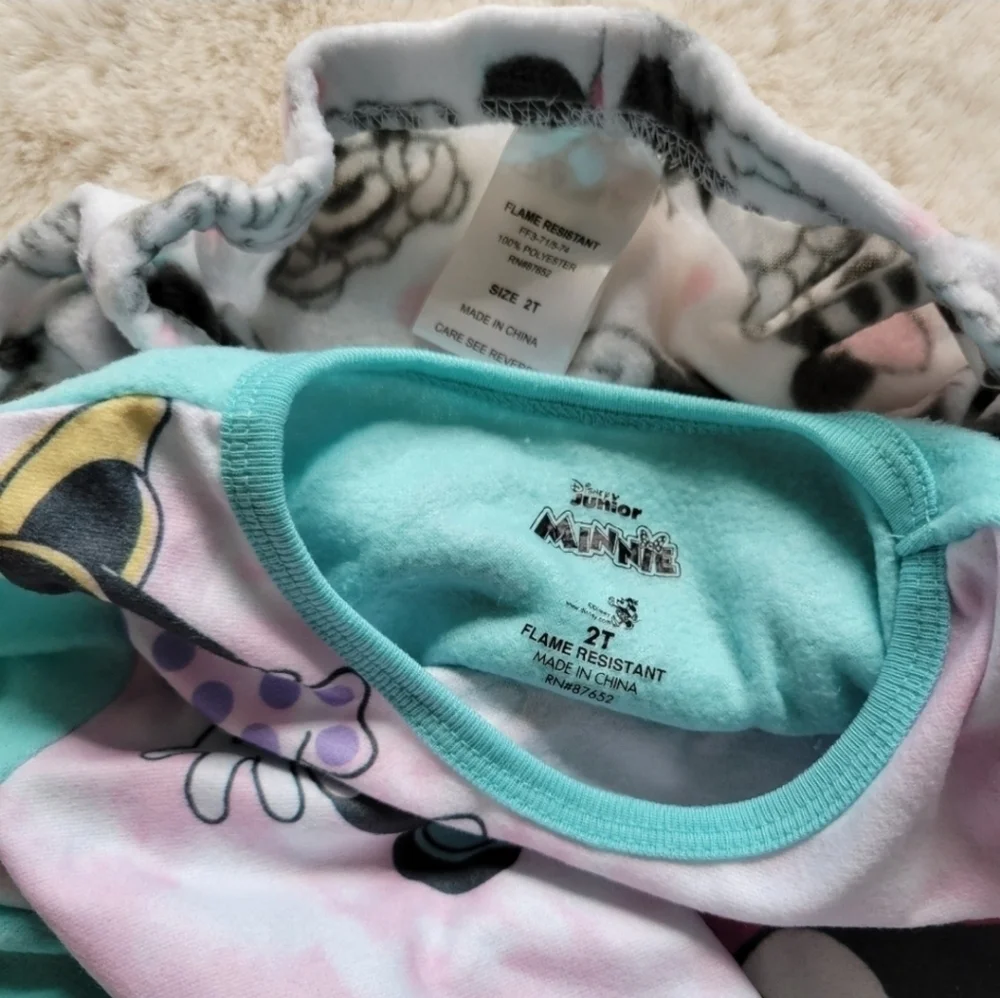 NWT Disney Minnie Mouse Toddler Girl Pajama Set Long Sleeve Sleepwear Blue Pink